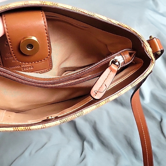 Fossil Desert Stripe Canvas & Leather Shoulder Bag - Picture 3 of 9